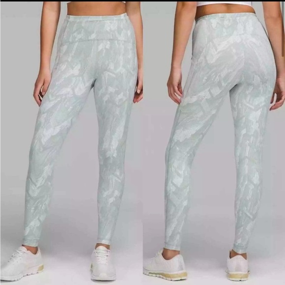 Lululemon swift speed HR tight 28” size 2